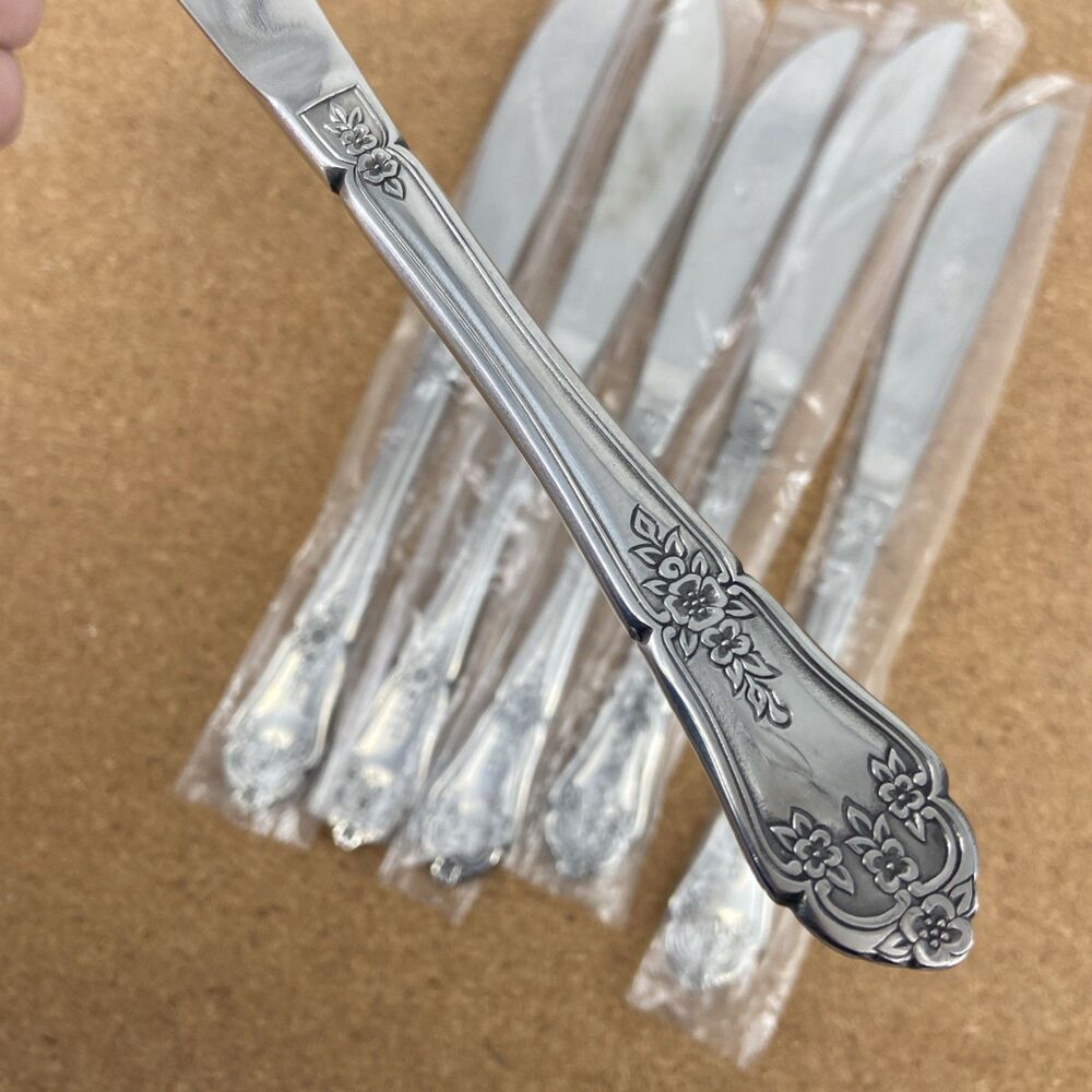 (6) Stanley Roberts Rogers Co Korea Stainless Silverware ALEXIS Dinner Knife